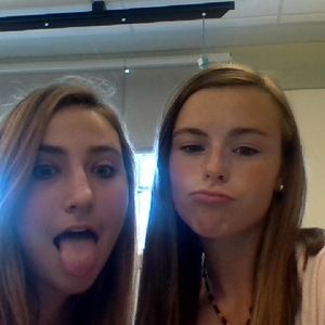 Meet your Posher, Brooke